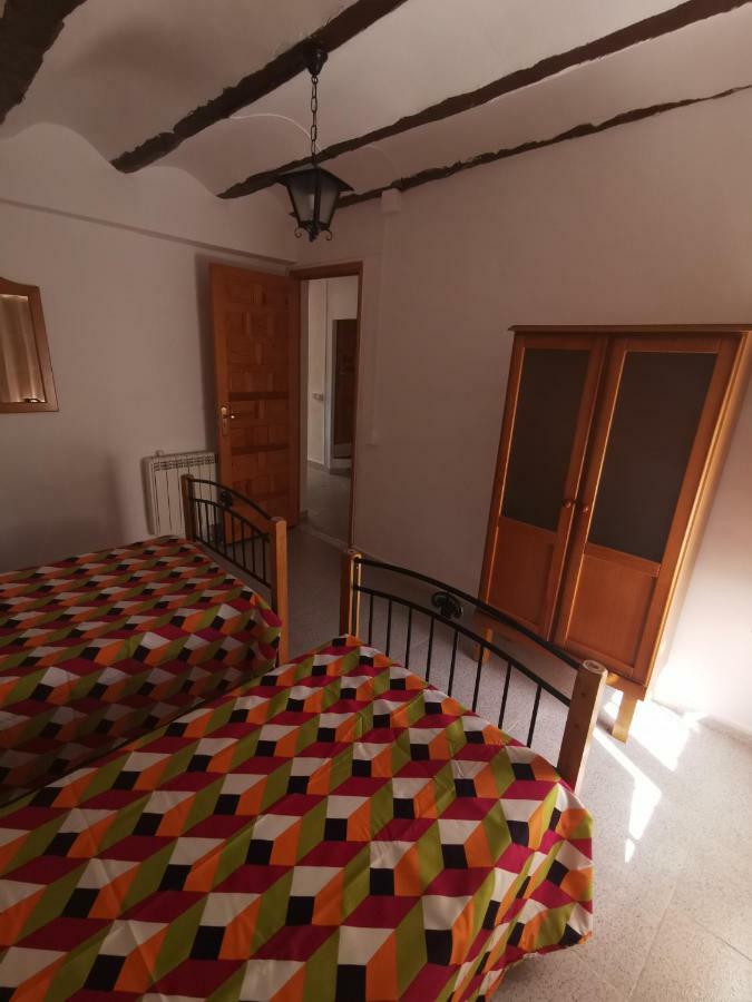 Casa Rural Y Albergue Tormon Esterno foto