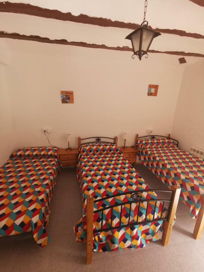 Casa Rural Y Albergue Tormon Esterno foto