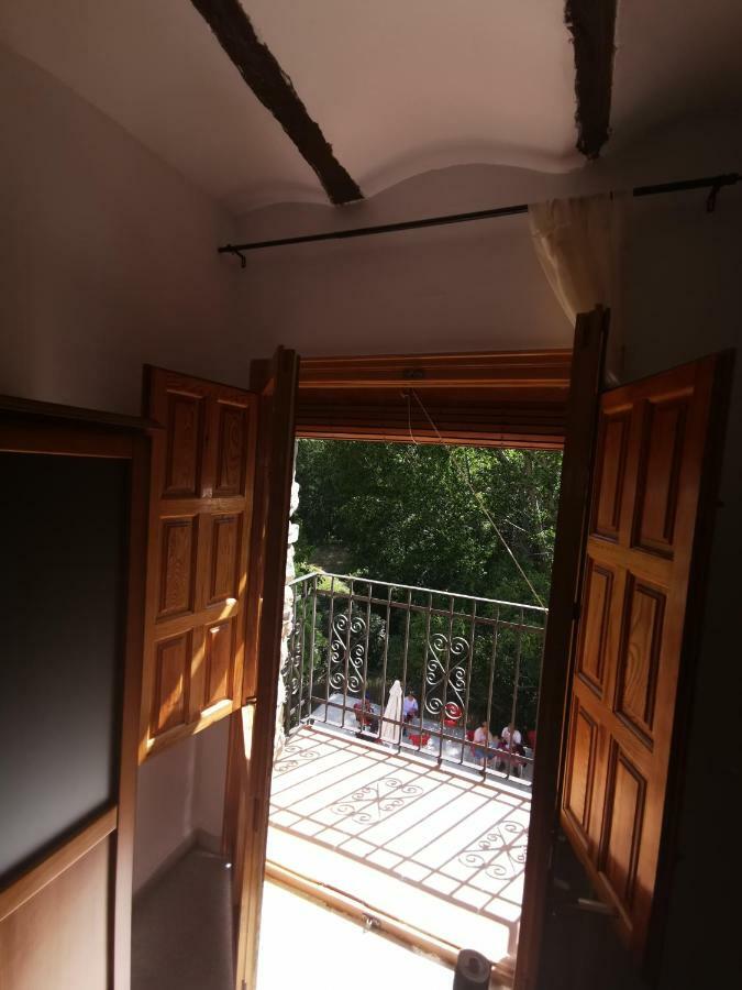 Casa Rural Y Albergue Tormon Esterno foto