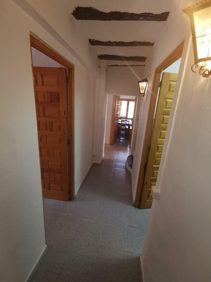 Casa Rural Y Albergue Tormon Esterno foto
